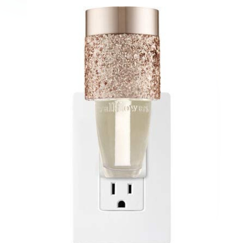 Bath And Body Works Metallic Gold Sparkly Glitter‎ Wallflower Plugin Scent